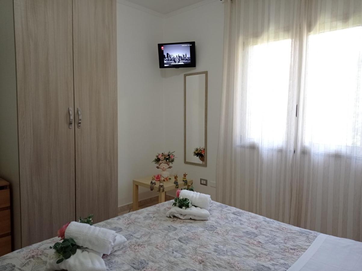 Depandance Con Piscina In Uso In Esclusivo In B&B Sant'Antonio Abate Exterior photo